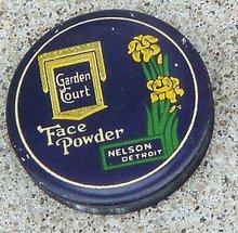 GARDEN COURT FACE POWDER TIN