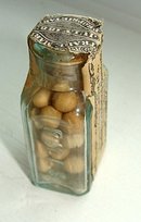 AYER'S LAXATIVE PILLS BOTTLE/CONTENTS