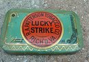 FLAT LUCKY STRIKE TOBACCO TIN-ROUND CORNERS