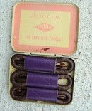 THE GOLD TROJANS CONDOM TIN