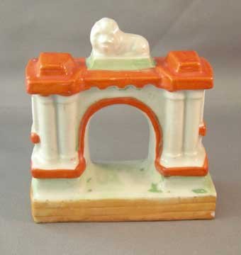 Vintage Aquarium Ornament Luster Arch With Lion