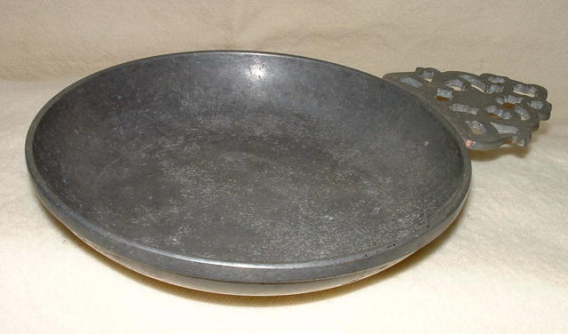 Vintage / Antique 6 Inch Stede Pewter Porringer