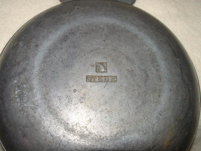 Vintage / Antique 6 Inch Stede Pewter Porringer
