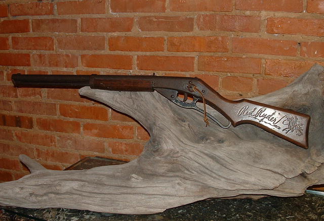 Daisy 111 Model 40 Red Ryder Western Carbine Circa 1947 - 1951