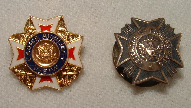 Vintage Men's and Ladies VFW Pins