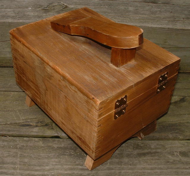 Vintage Hand-Crafted Kiwi Shoe Groomer / Shoe Shine Kit