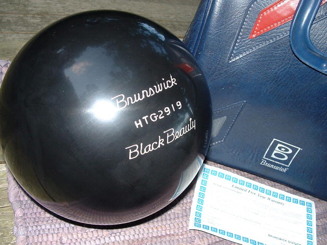 Vintage 1983 Brunswick Black Beauty Bowling Ball, Undrilled, Like New