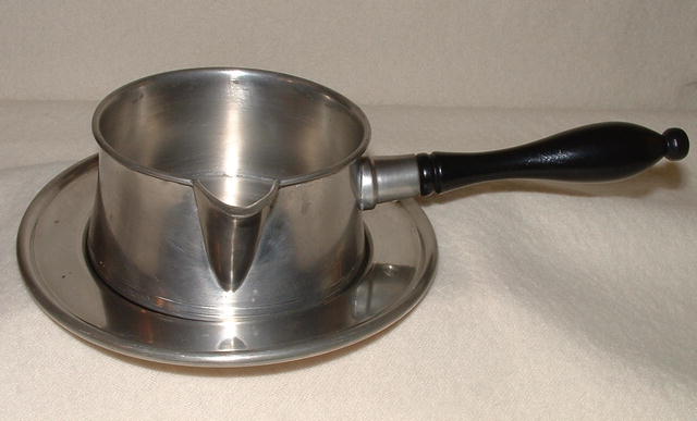 Vintage Woodbury Pewter Gravy Server / Plate