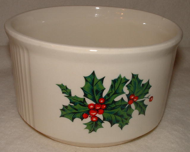Vintage 1980 FTDA Pottery Christmas / Holiday Crock