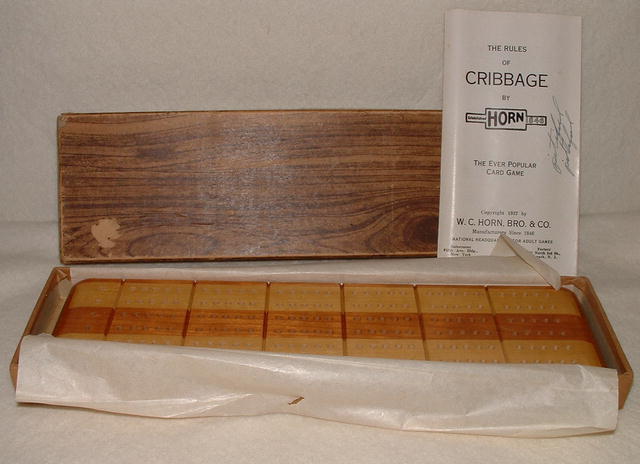 Antique Horn Wooden Cribbage Board No. C 36, Circa 1937