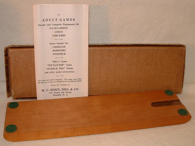 Antique Horn Wooden Cribbage Board No. C 36, Circa 1937