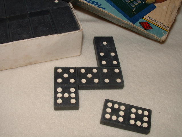 Vintage Halsam Double Nine Dragon Domino Set No. 920