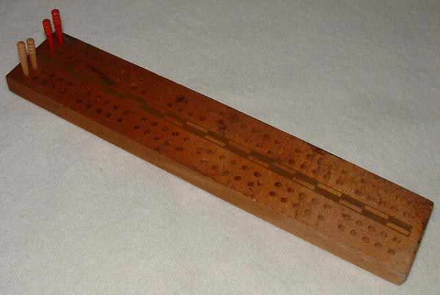 Small 9.5 by 2 Inch Vintage Wooden Cribbage Board