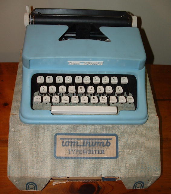 Vintage 1960's Tom Thumb Toy Typewriter & Box