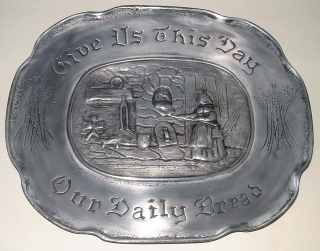 Vintage 1973 Duracast Pewter