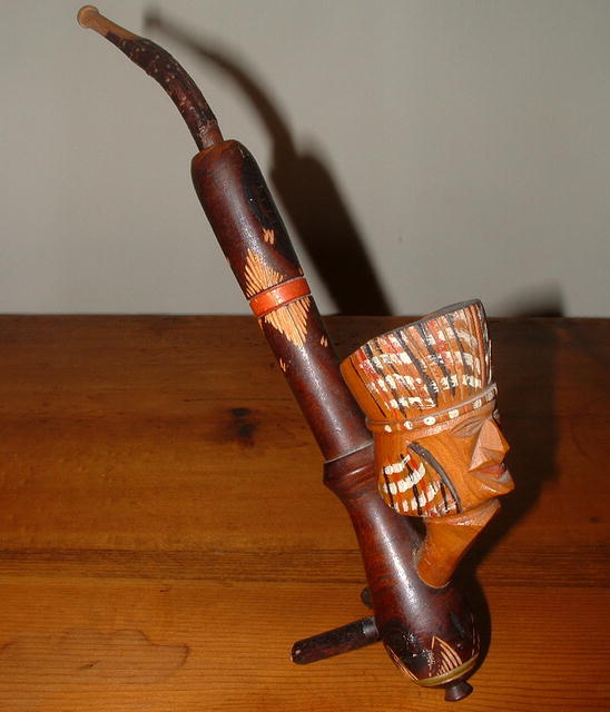 Vintage Hand-Carved Wooden Indian Head Pipe