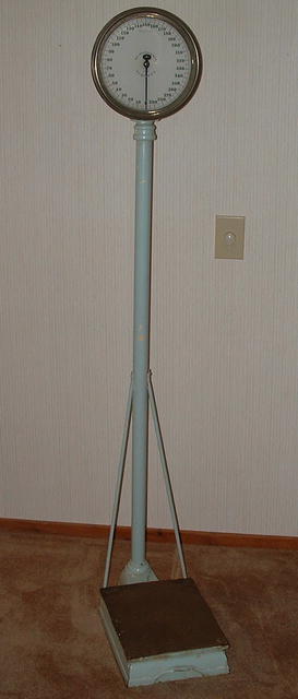 Antique Chatillon Cast Iron 300# Lollipop Scale