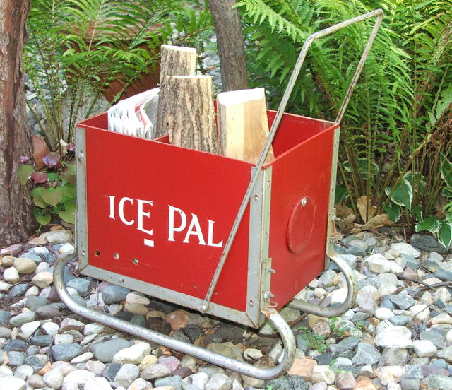 Vintage Ice Pal Ice Fishing Sled / Primitive Piece