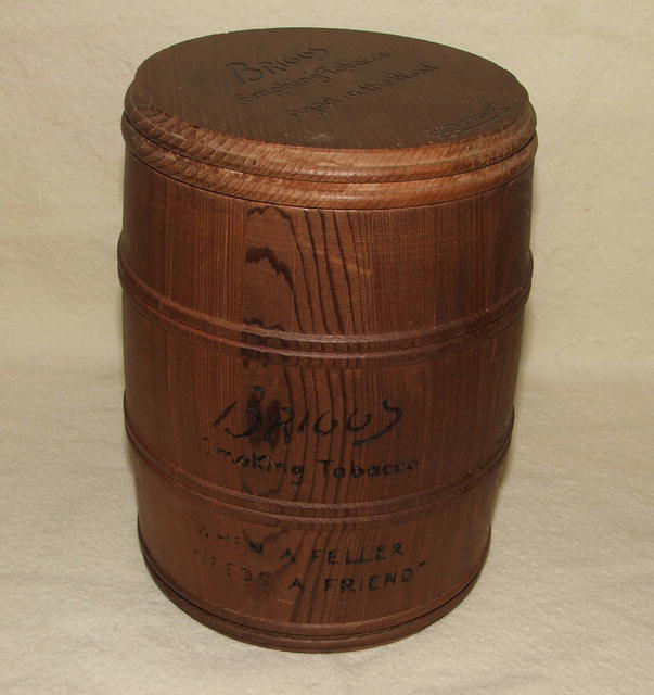 Vintage / Antique Briggs Smoking Tobacco Wood Humidor Keg