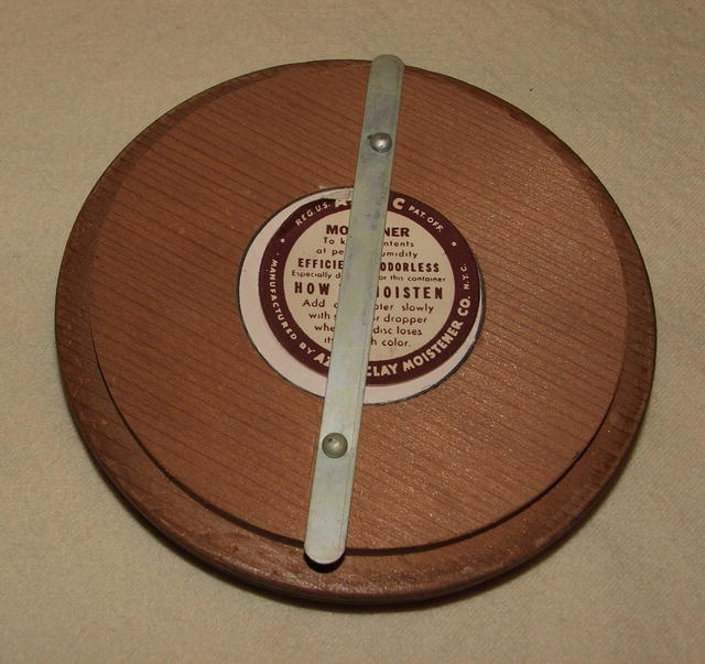 Vintage / Antique Briggs Smoking Tobacco Wood Humidor Keg