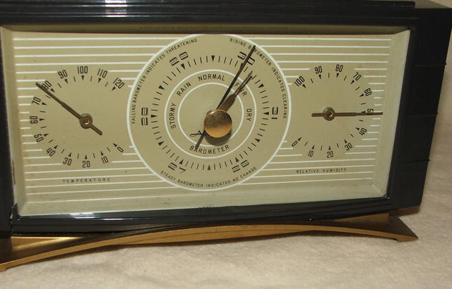 Vintage Art Deco Airguide Barometer Weather Station