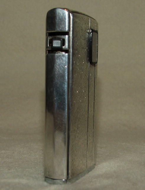 Vintage Ronson Varaflame Electronic Lighter - England