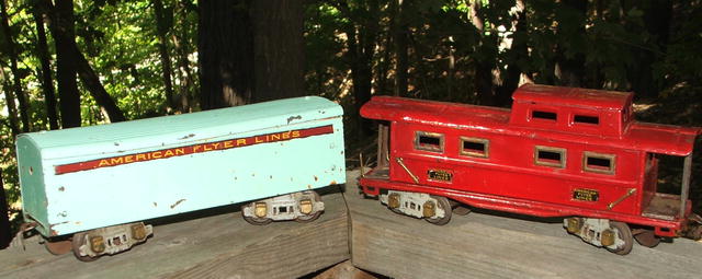 Pre-War American Flyer Hiawatha Train Set