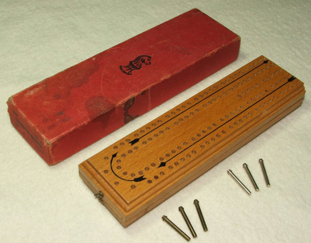 Vintage / Antique Drueke Folding Travel Cribbage Board