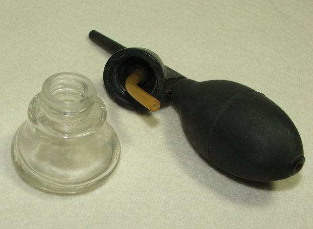 Vintage / Antique DeVILBISS Jr. Atomizer # 182-V in Box