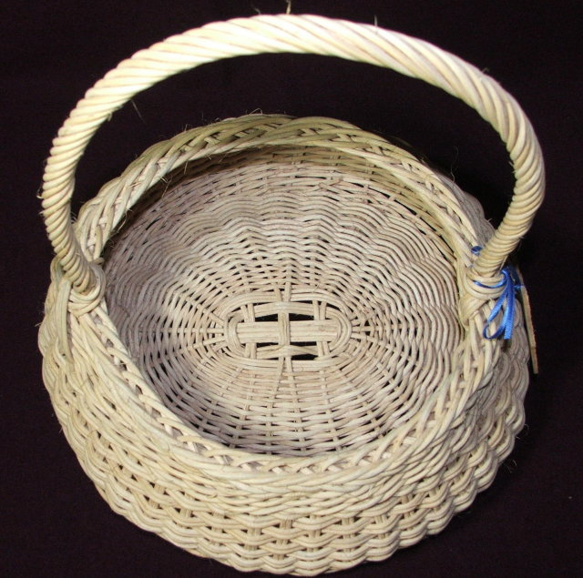 Signed Oval Wicker Kentucky Egg Basket