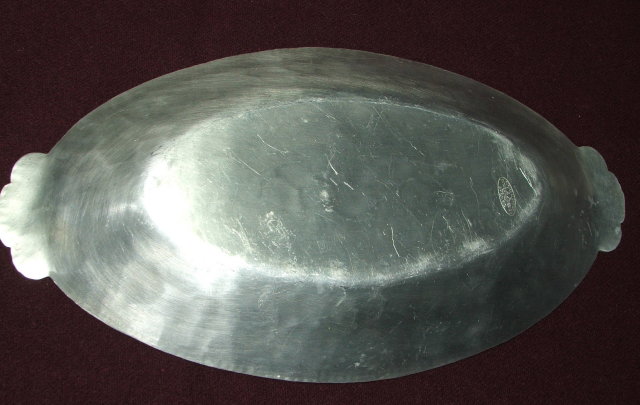 Vintage Everlast Flower Design Oval Bread Tray