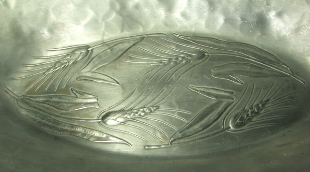Vintage Everlast Wheat Design Oval Bread Tray