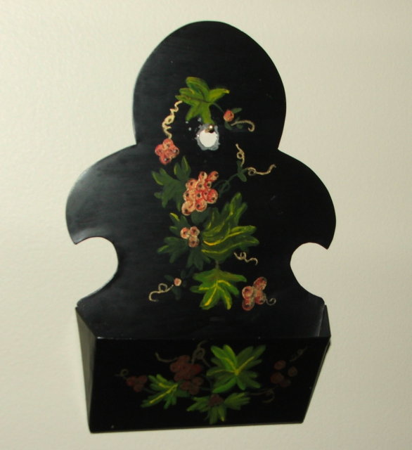 Vintage / Antique Tole Painted Metal Wall Pocket