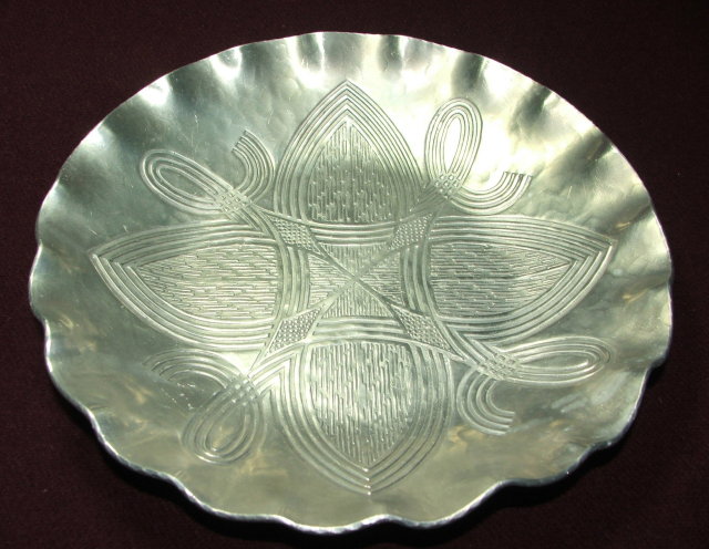 Vintage Canterbury Arts Hammered Aluminum Celtic Knot Dish