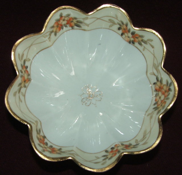 Nippon Noritake Fluted Nut Dish - Peach and Cream Blossoms