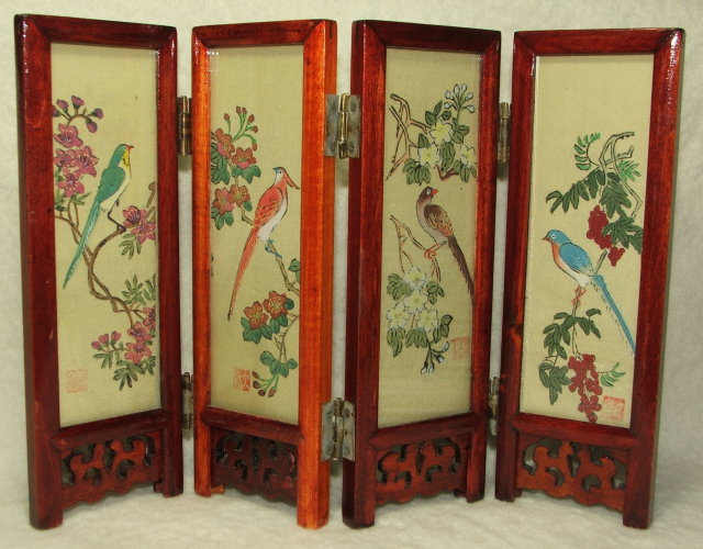 Vintage Miniature 6.75 Inch Japanese Folding Screen