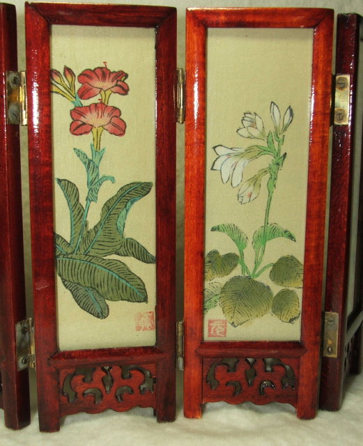 Vintage Miniature 6.75 Inch Japanese Folding Screen