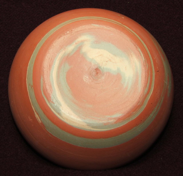 Vintage / Antique Unmarked Mission Swirl Pottery Bowl