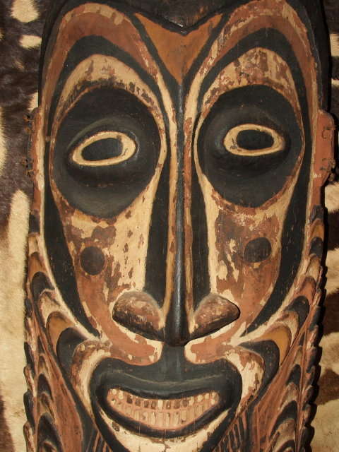 Vintage / Antique New Guinea Tribal Body Shield