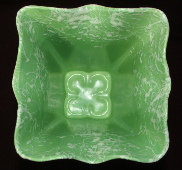 Fifties Shawnee Green Cameo Ware Sorcery Vase