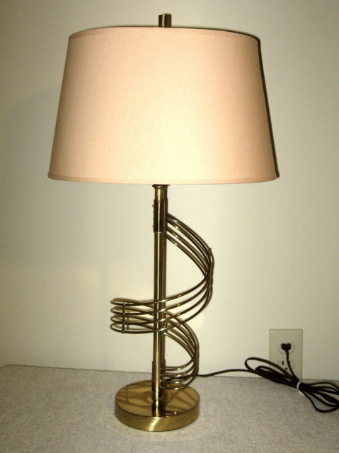 Mid-Century Spiral Brass Table Lamp