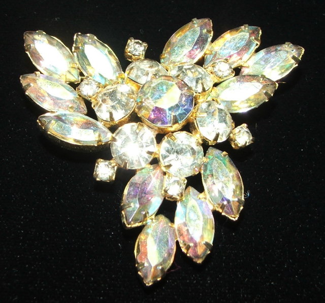 Stylish Vintage Crystal Aurora Borealis Rhinestone Brooch Pin