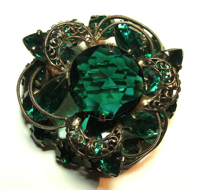 Vintage / Antique Emerald Green Glass & Pewter Filigree Brooch / Pin