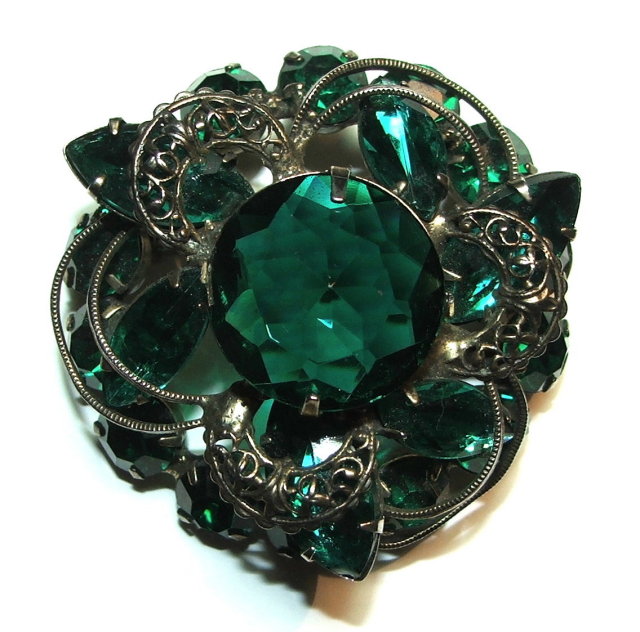 Vintage / Antique Emerald Green Glass & Pewter Filigree Brooch / Pin