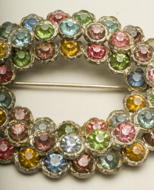 Vintage Multi-Color Rhinestone Oval Wreath Brooch