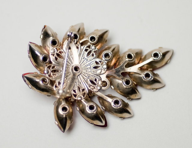Vintage Ruby and Rose Marquise and Pear-Shaped Rhinestone Brooch