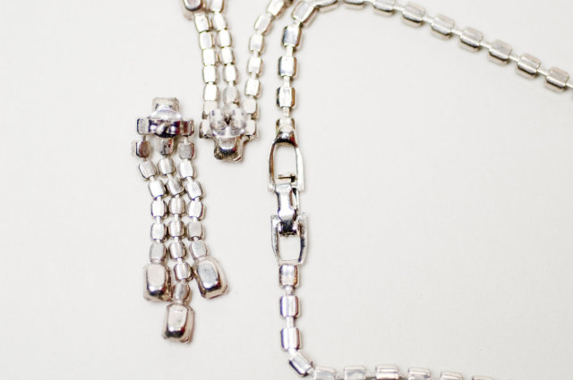 Vintage Crystal Rhinestone and Rose Emerald-Cut Glass Choker and Dangle Earrings