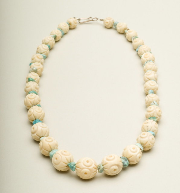 Vintage Carved Ivory Plastic Bead and Turquoise Stone Choker Necklace