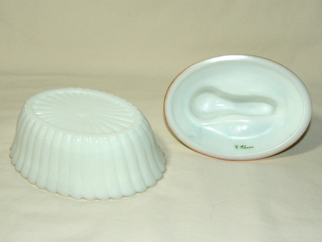 Vintage Westmoreland Hand-Painted Milk Glass Rabbit Dish