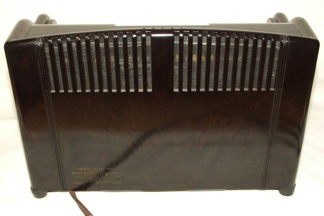 1940's Art Deco Bakelite Child's Magnus Organ # 1510